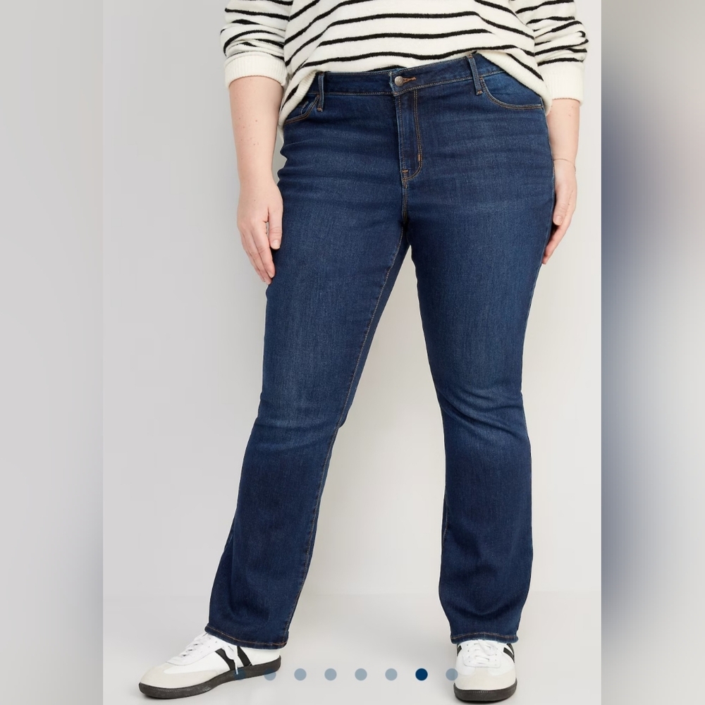 Old Navy Stretch Mid-rise Kicker Bootcut Jeans, dark wash, NWT, s. 28 plus size